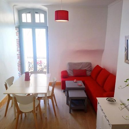 Joli Duplex Avec Balcon Et Vue Sur Place Du Centre Historique ! 富瓦 外观 照片
